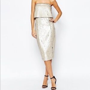Fun! Reversible Lavish Alice sequin Bandeau crop midi dress!​​​​​​​​​​​